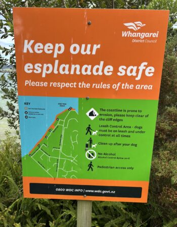 One Tree Point Esplanade (coastal waterwalk)